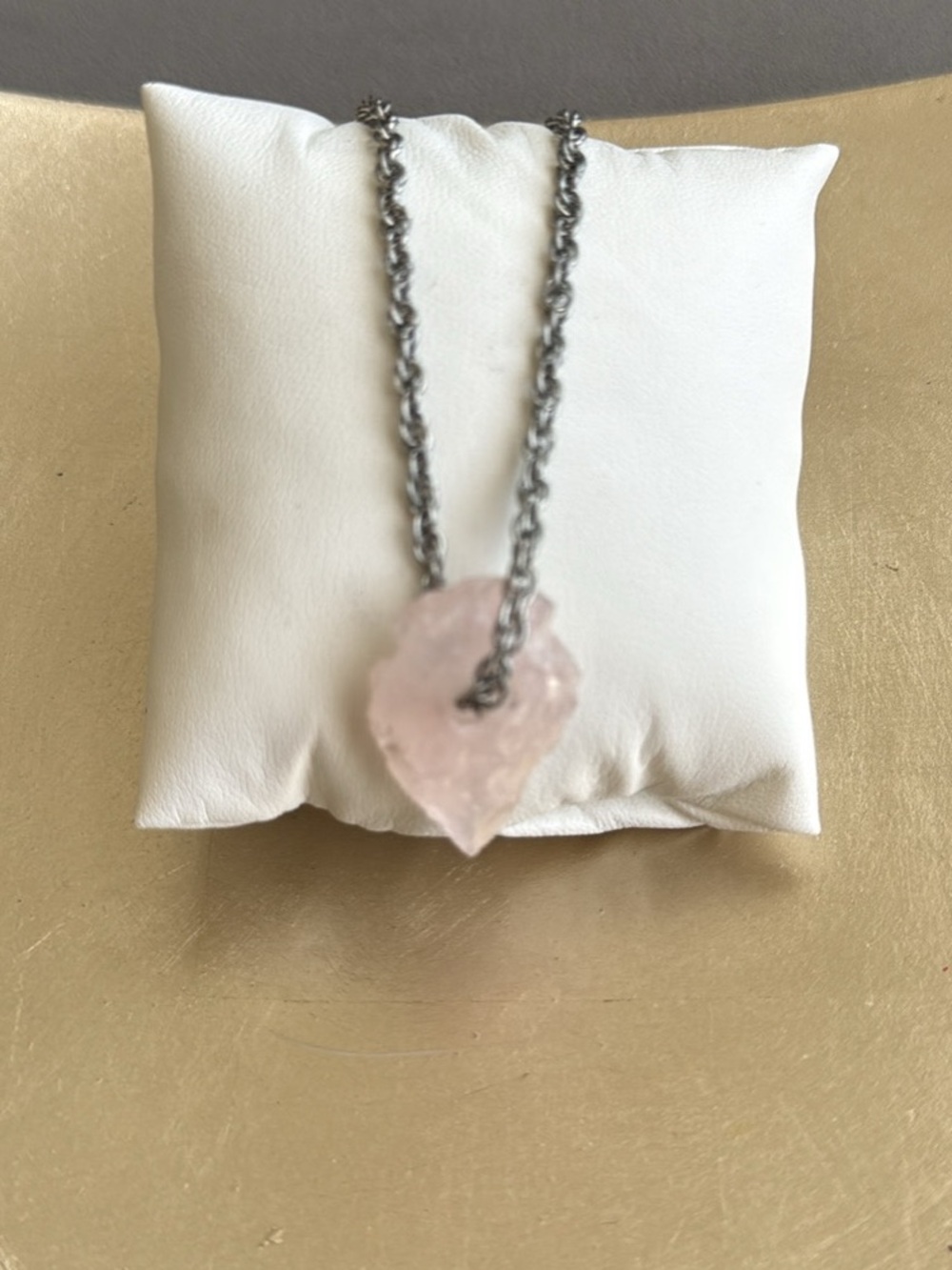Unique Pink Rose Quartz Arrowhead Pendant Necklace Silver Tone